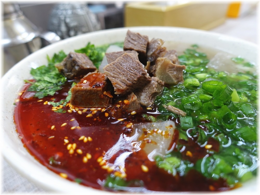 ザムザムの泉 蘭州牛肉面の具2