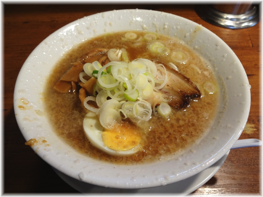 栄秀 醤油ラーメン