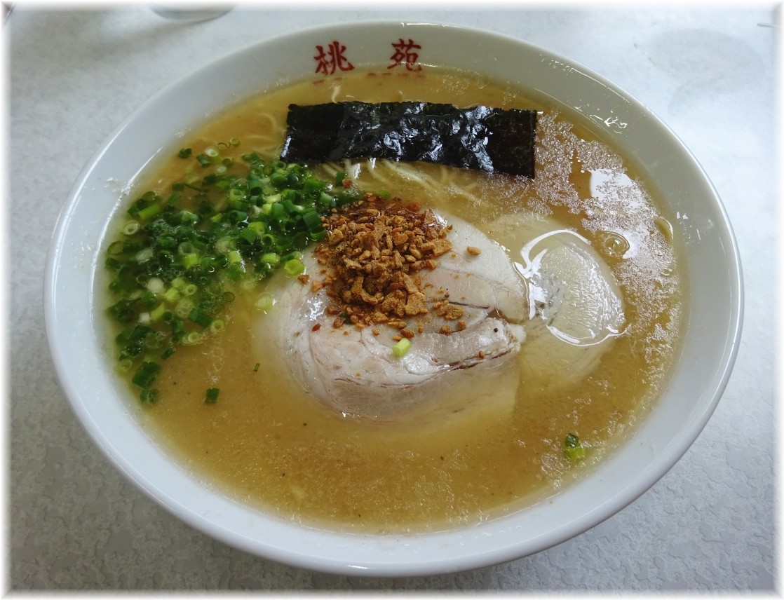 桃苑 ラーメン