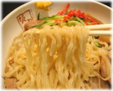 会津喜多方ラーメン坂内 中華風冷やしラーメンの麺