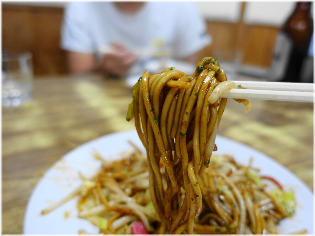 丸好(丸好食堂) 焼そば.の麺