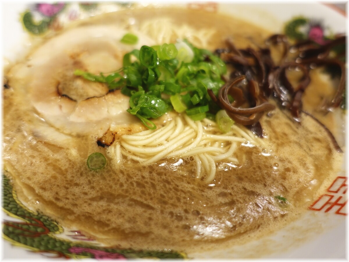 ハナレ 濃厚豚骨らぁめん(白)の具2