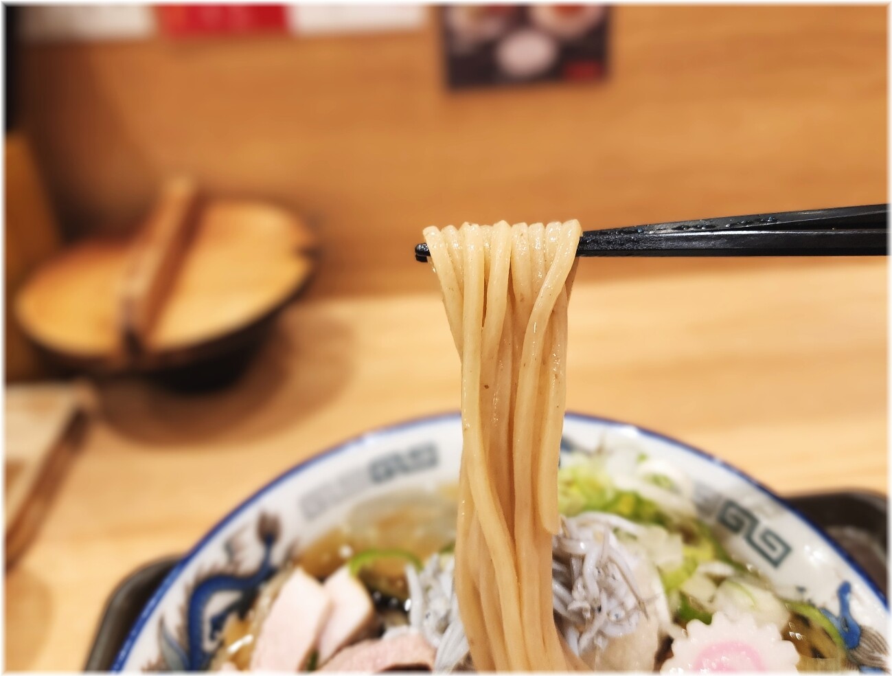 舎鈴田町店16 しらすおろし冷やかけの麺
