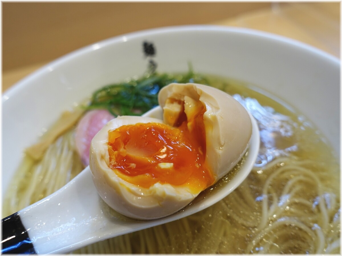 麺うらた 塩SOBA玉子入りの味玉