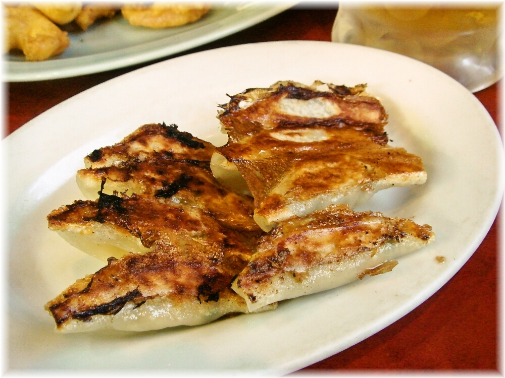 博多荘 餃子