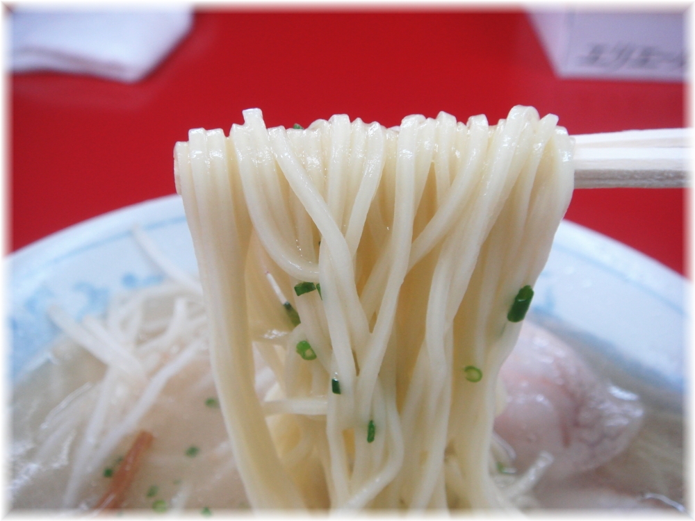 黒門2 ラーメンの麺