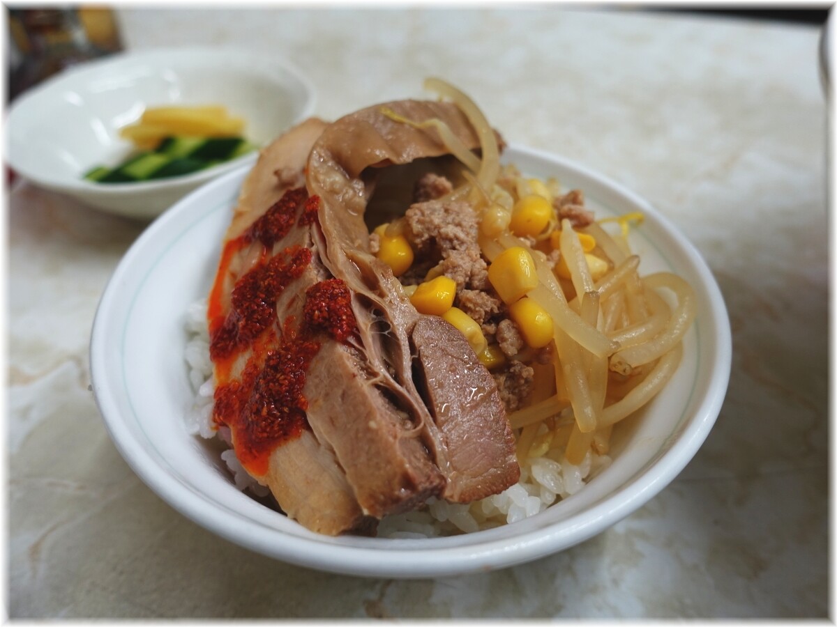 サッポロラーメン天竜 小ライスをミニチャーシュー丼に