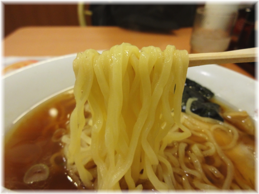 幸楽苑 中華そばの麺