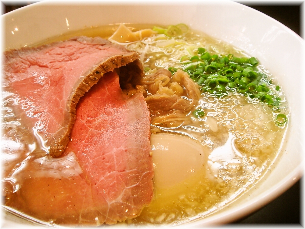 マタドール 贅沢焼牛らぁ麺(塩)の具
