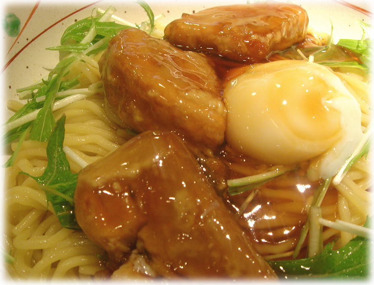 麺屋武蔵 武骨外伝 温玉肉餡かけつけそばの具と麺