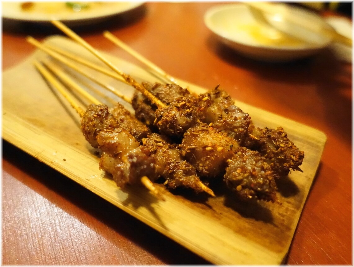 香福味坊 羊肉の串揚げ