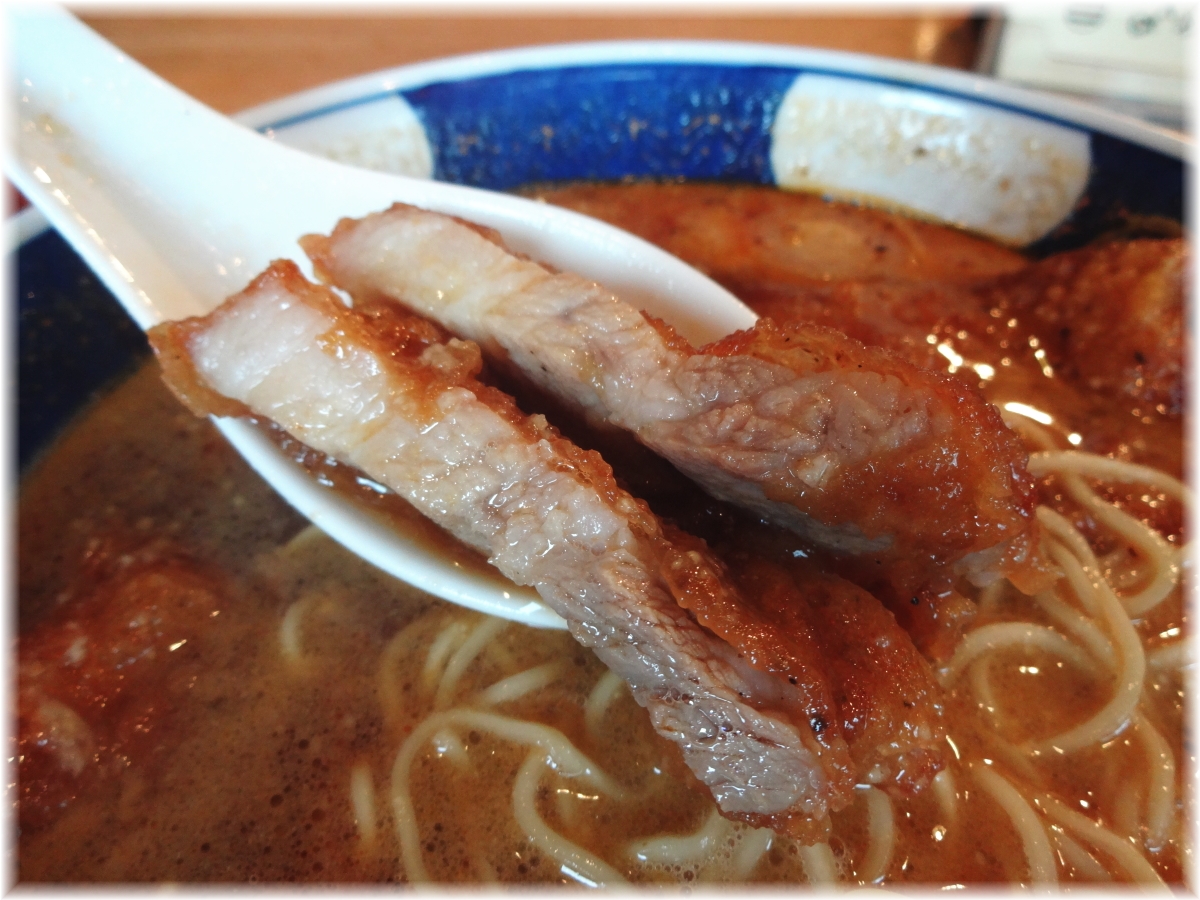 虎ノ門よかろう ぱいこうだんだんめんの排骨