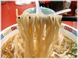 王餃子 博多しょうゆラーメンの麺