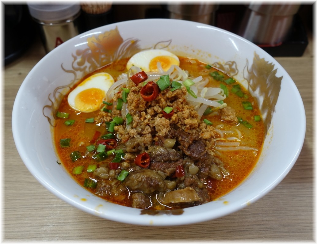 辛幻 山椒うま辛味噌ラーメン