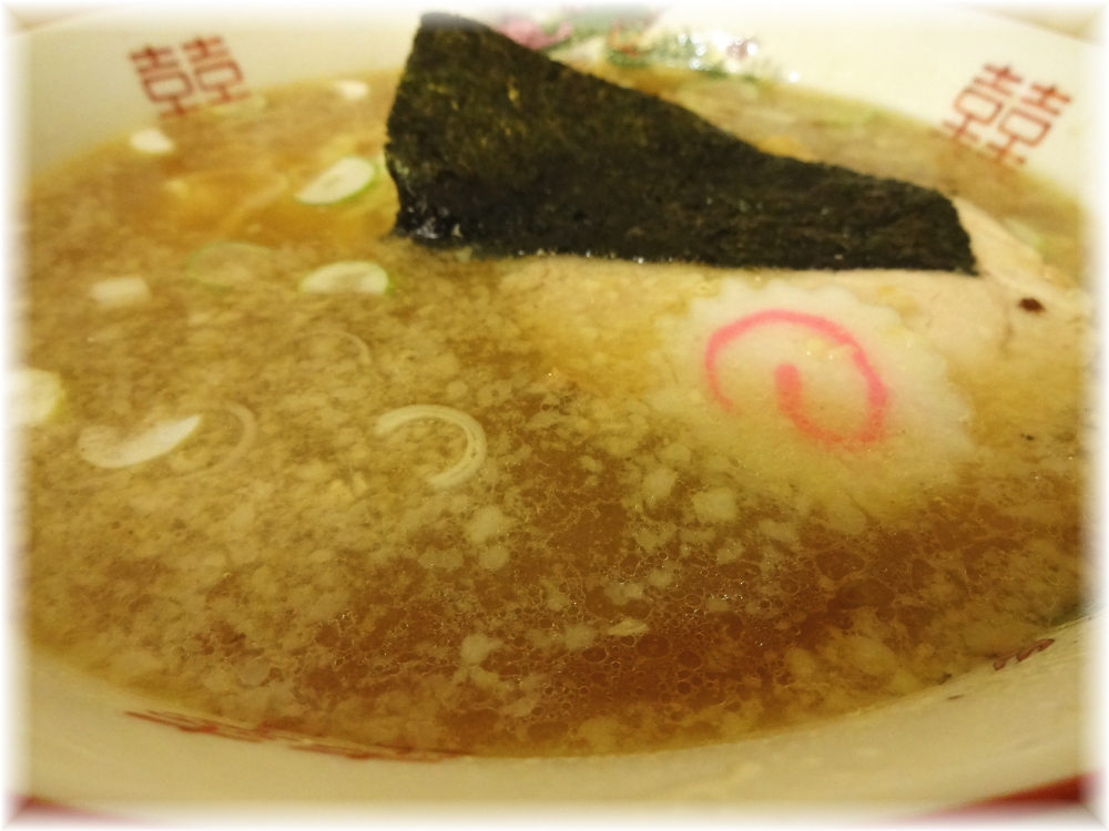 新橋柳麺 ミックスのスープ