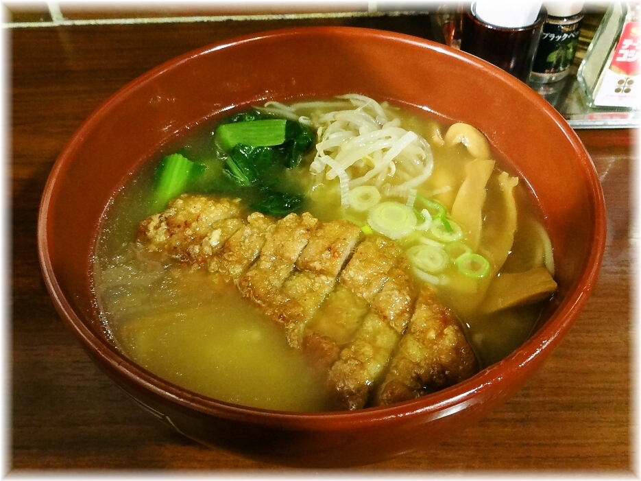 万世麺店新宿西口店 排骨拉麺