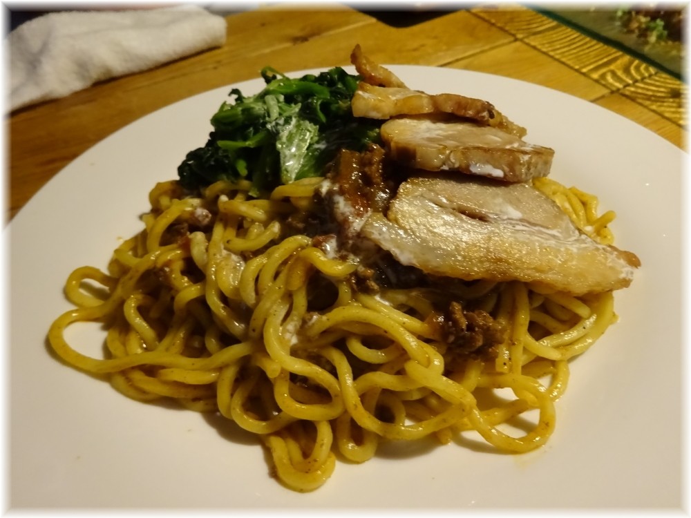 酒房りしょう 辛口スパイスミート和之麺