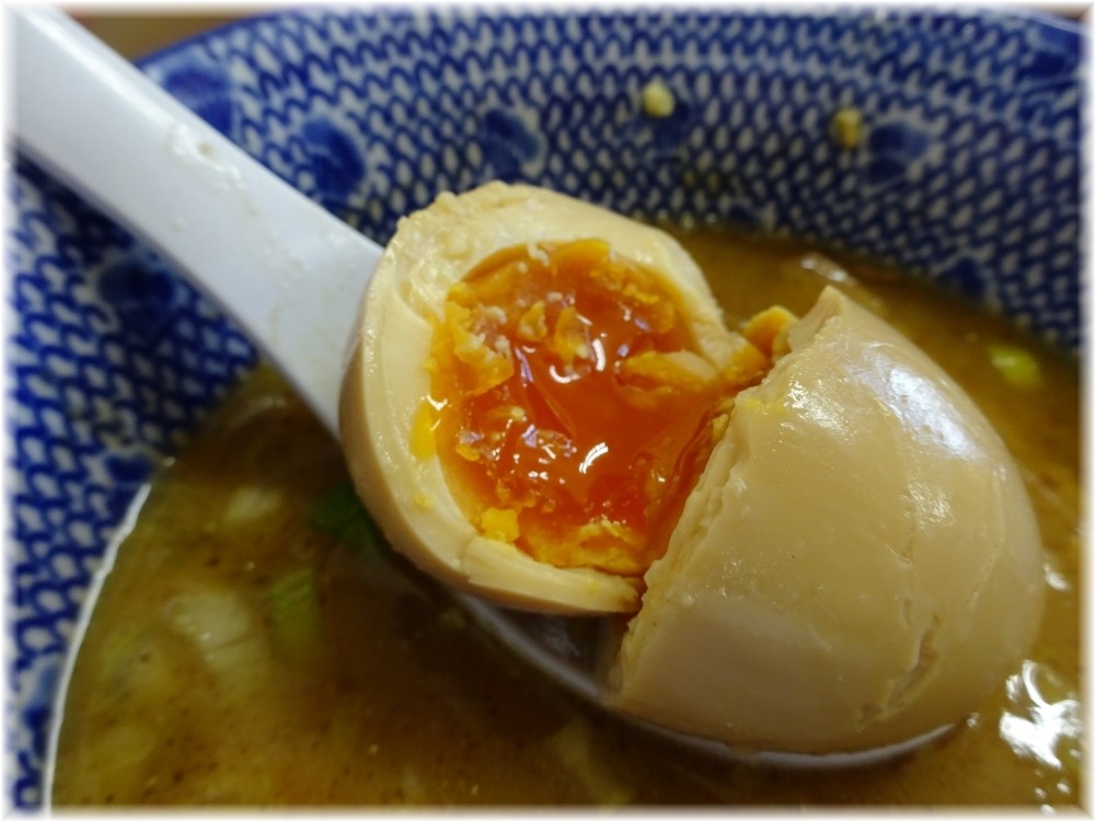つけめんさなだ 特製つけめんの味玉