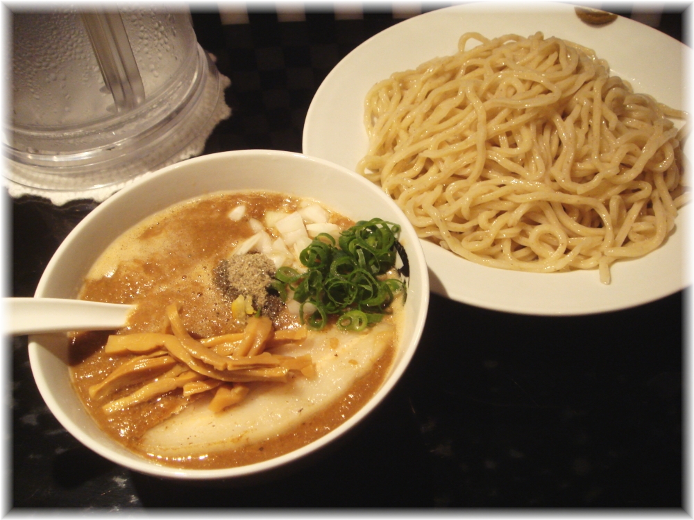 666 コンデンス煮干つけ麺