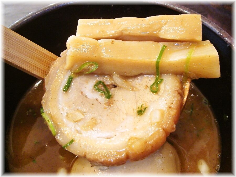 あびすけ 味玉つけめんのチャーシュー