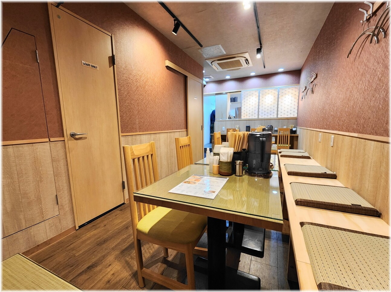 東京味噌ちゃんぽん 店内