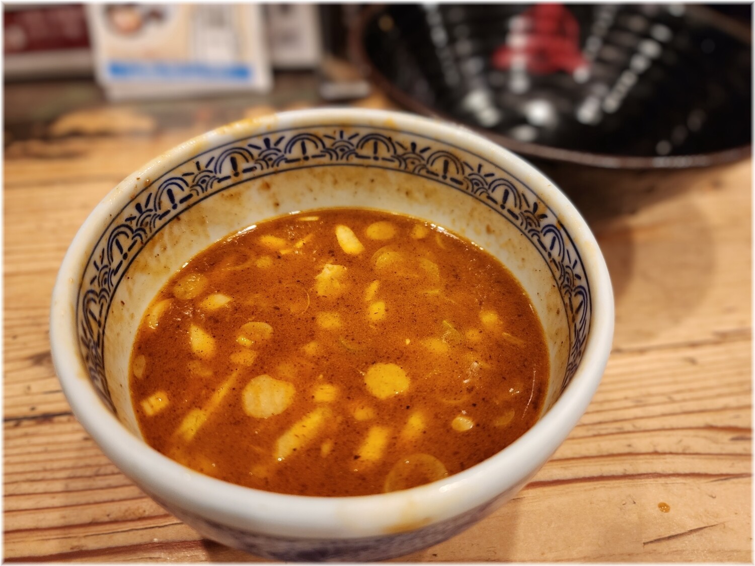 三田製麺所18 濃厚海老つけ麺のつけ汁のスープ割り