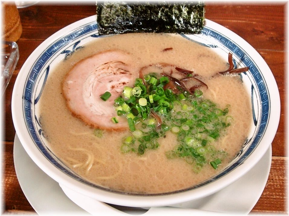 博多ラーメンうりんぼ ラーメン
