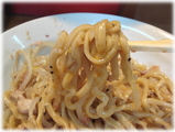 ラーメン髭 油そば(汁なし)の麺