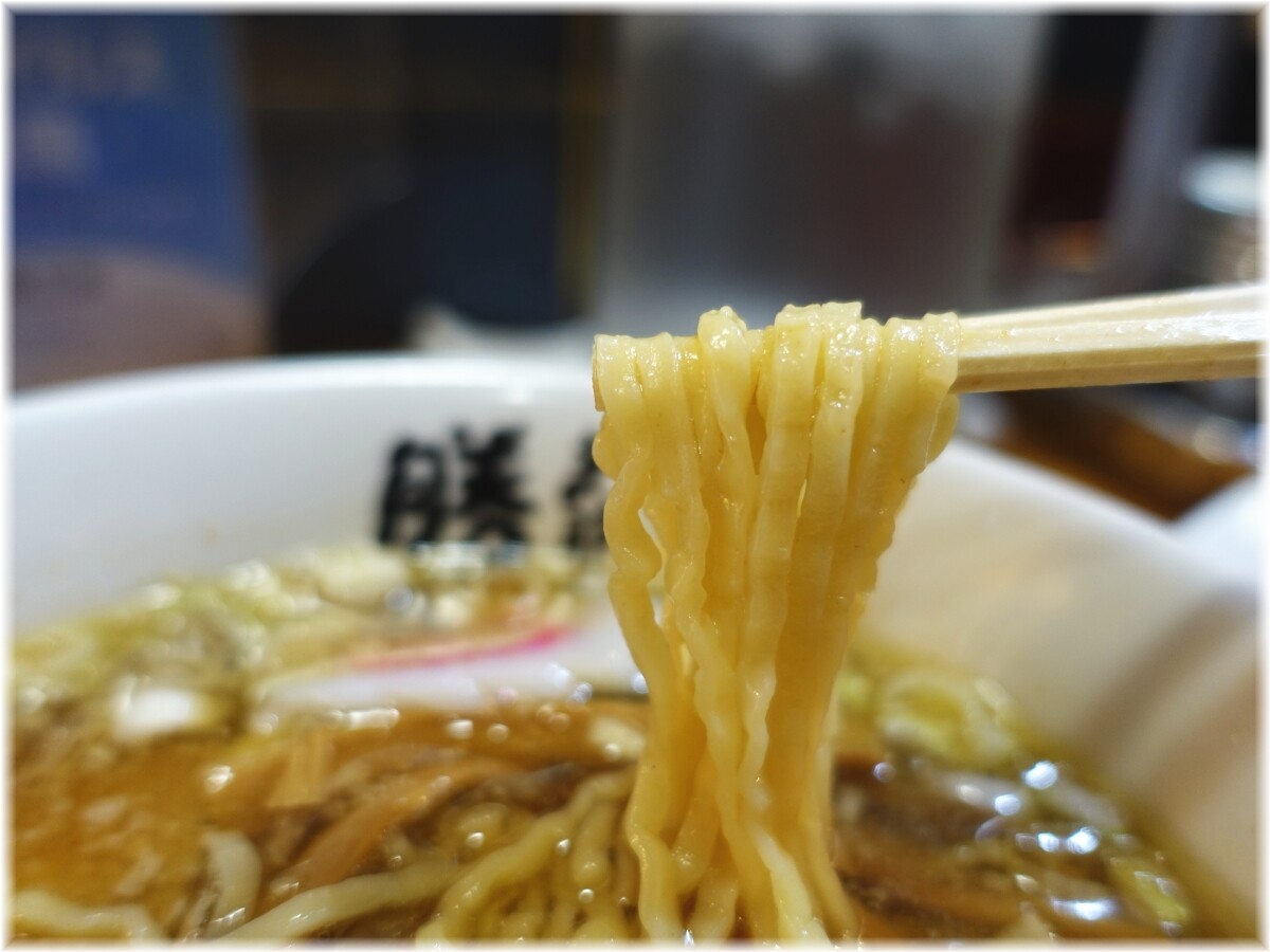 支那そば勝丸 ミックスラーメンの麺