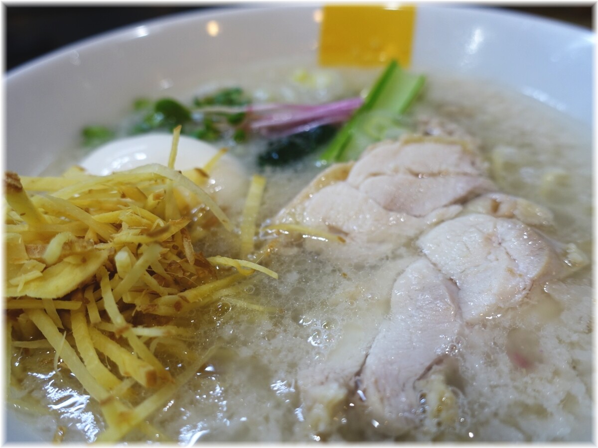 MANNISH(マニッシュ)亀戸店 塩生姜らー麺(コッテリ)に味玉の具2