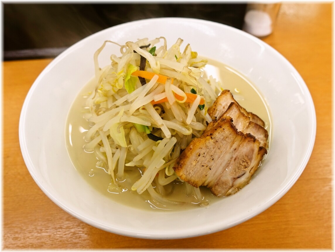 富白 鶏ぶた塩タンメン