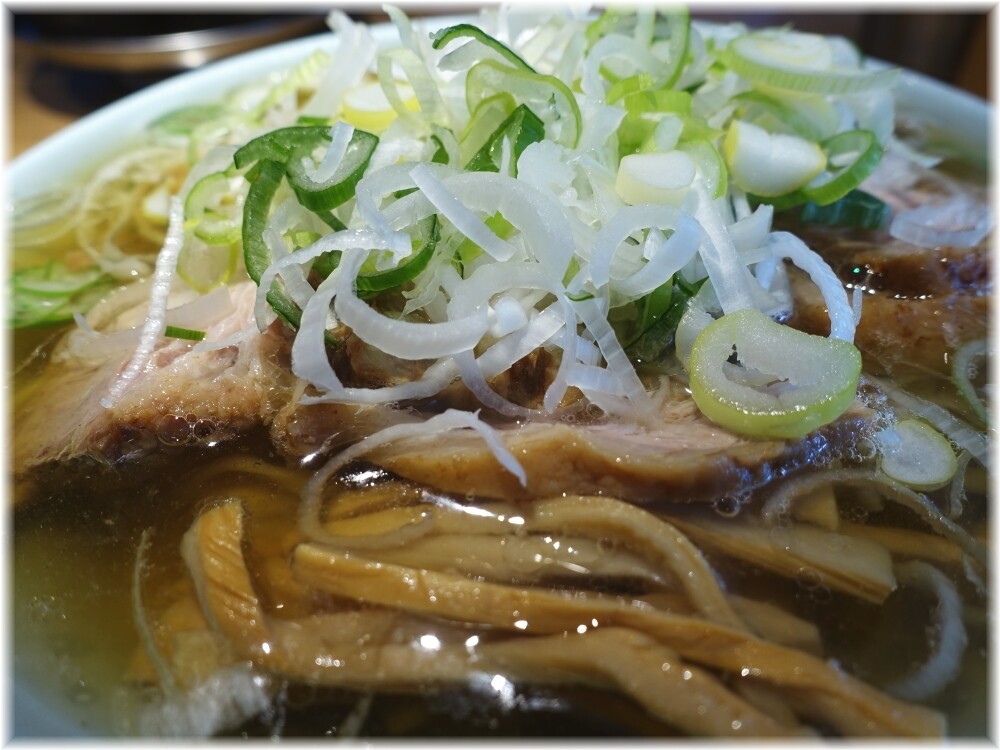 えっちゃんラーメン。田町店2 チャーシュー麺ネギトッピングの具