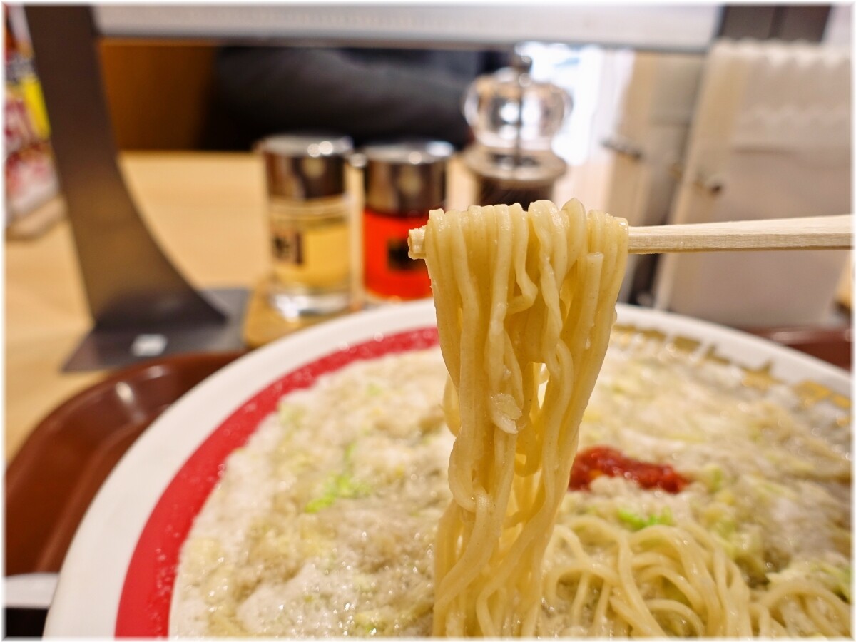 オカモトタンメン板橋店 タンメンの麺