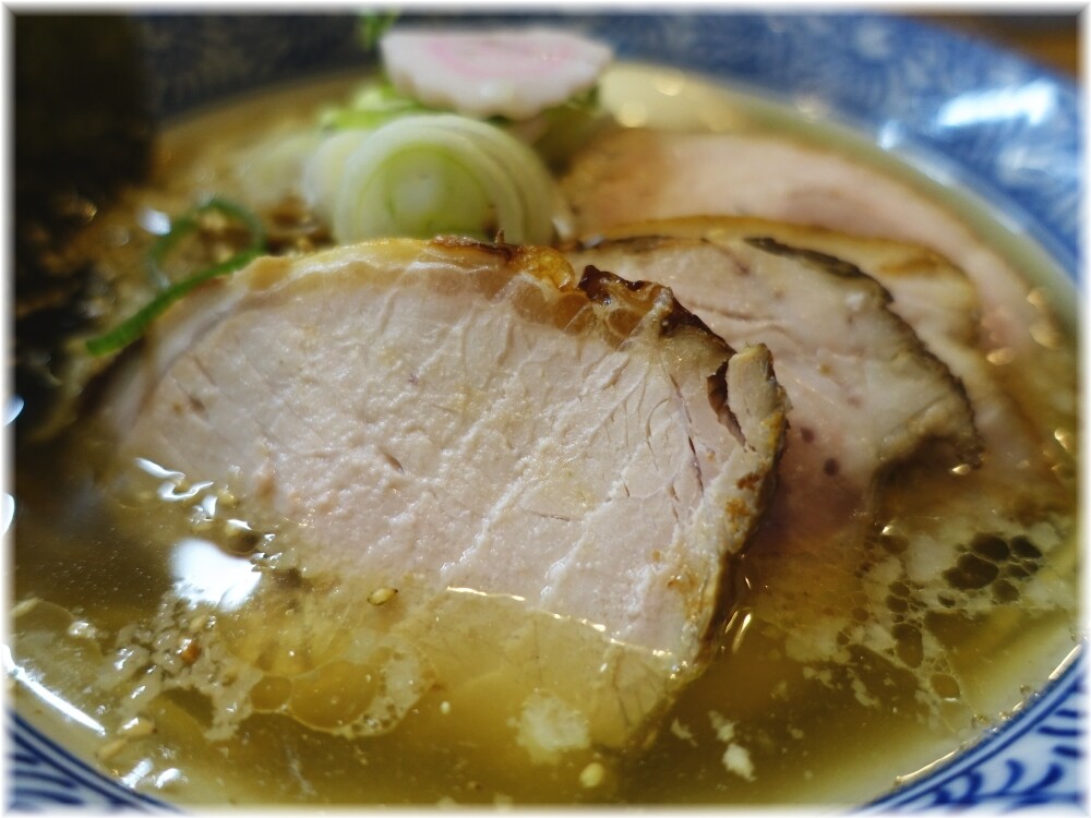 中華そば多賀野 特製粟国の塩そばの具