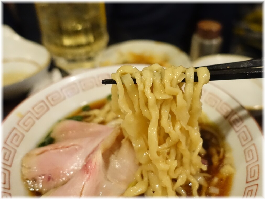 金町製麺12 デフォ煮干しラーメンの麺