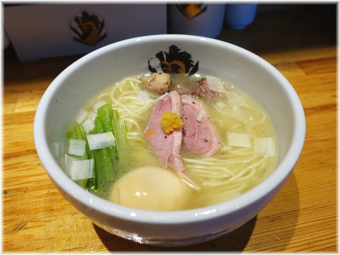 満鶏軒 味玉中華そば(塩)