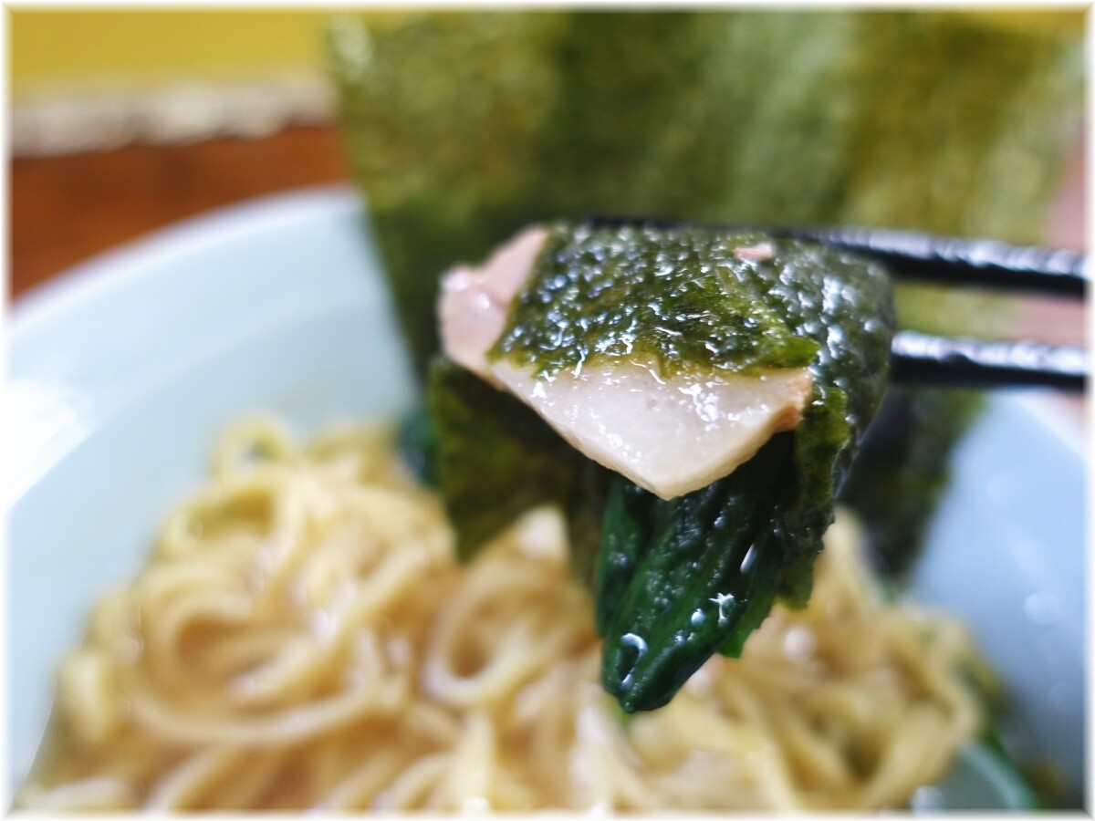 まこと家 チャーシューとほうれん草の海苔巻き