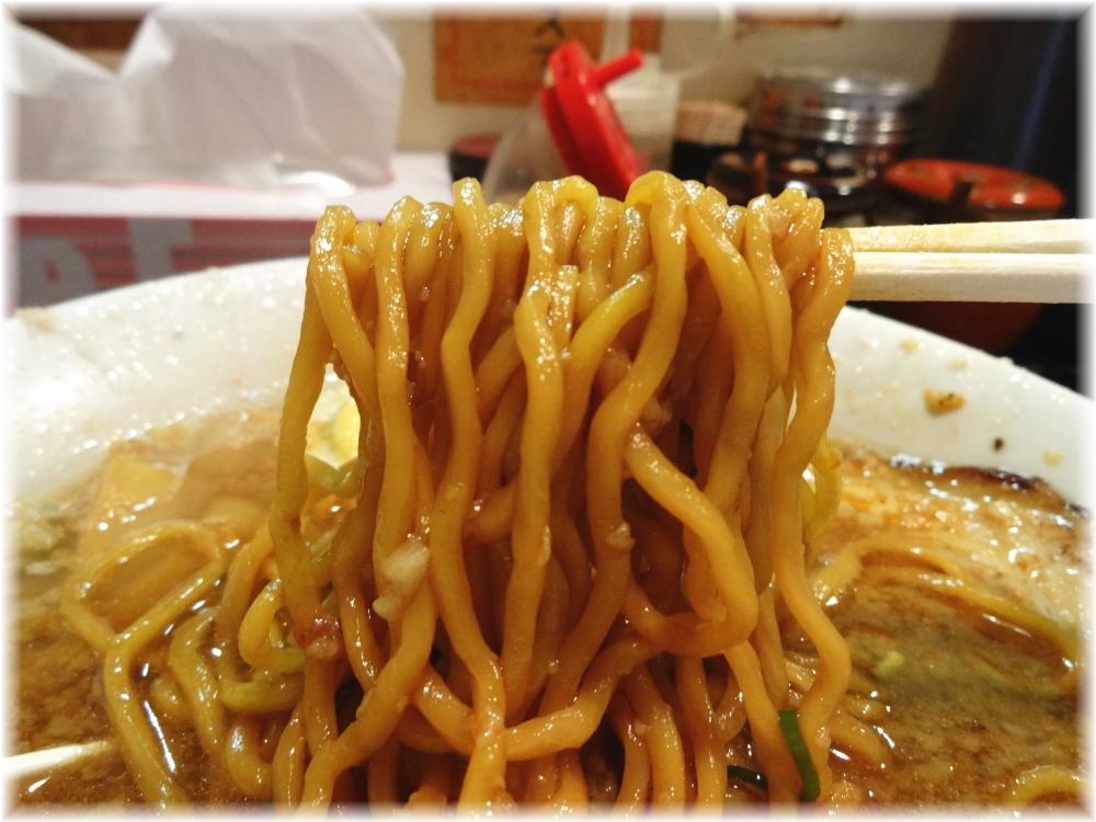 虎ノ門元楽 元ラーメンの麺