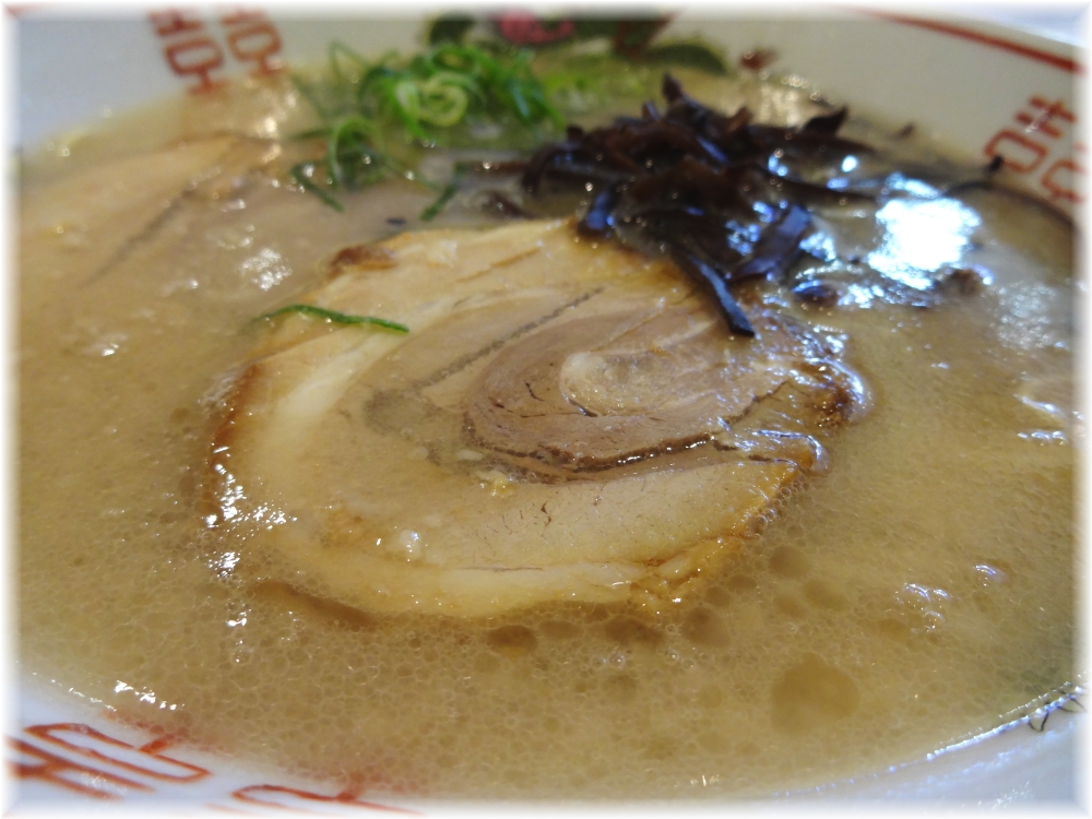博多だるまJAPAN ラーメンのスープ
