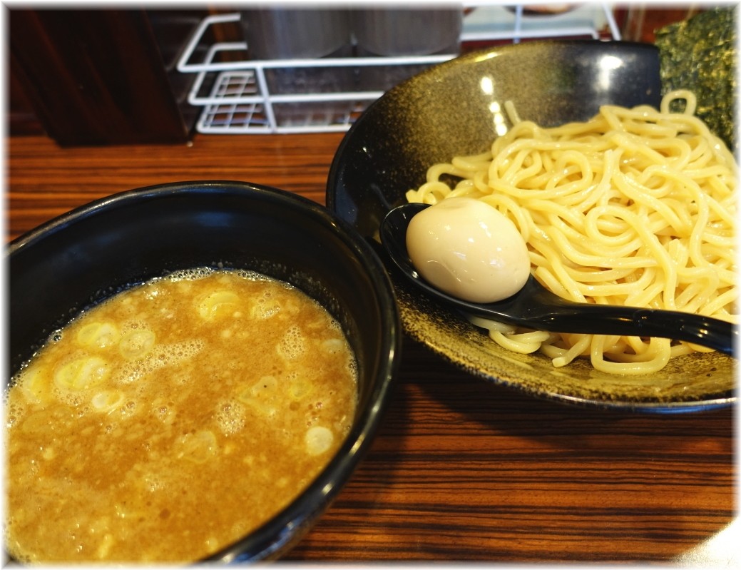 慎太郎 魚介豚骨つけ麺