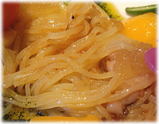 XY象SA 極楽冷麺の麺