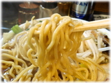 野郎ラーメン 豚野郎の麺