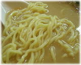 九段 斑鳩 らー麺の麺