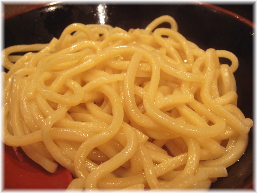 三田製麺所 辛つけめんの麺2