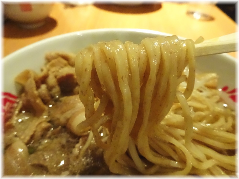 徳福 肉そばの麺
