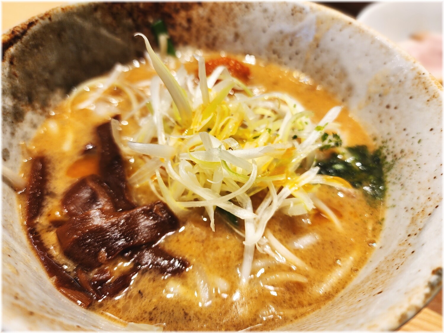 つじ田味噌の章三田店 特製辛味噌つけ麺のつけ汁