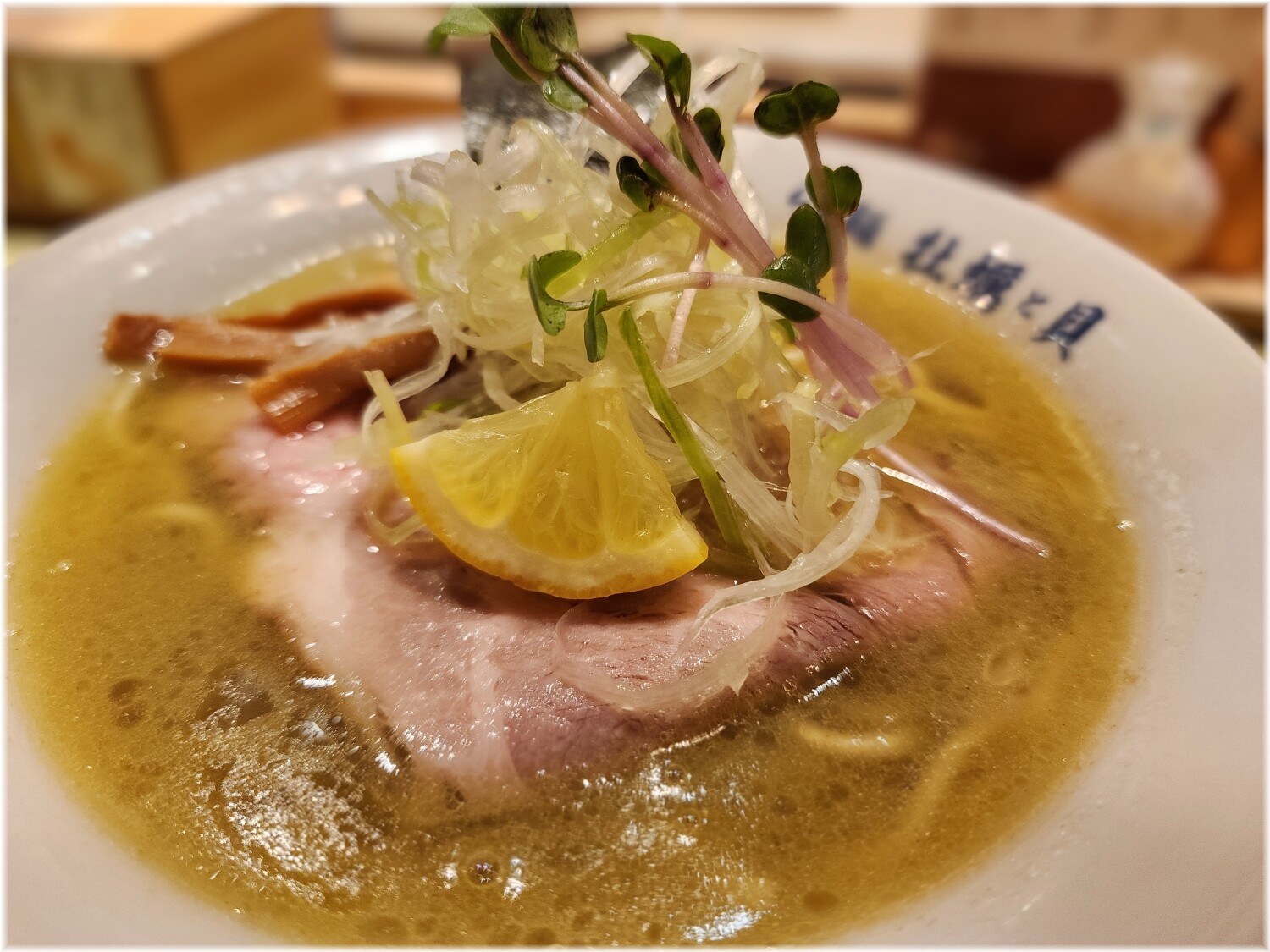 らぁ麺牡蠣と貝 濃厚牡蠣らぁ麺の具