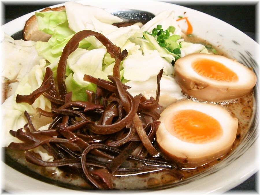 ときん ときんらーめん(白)の具