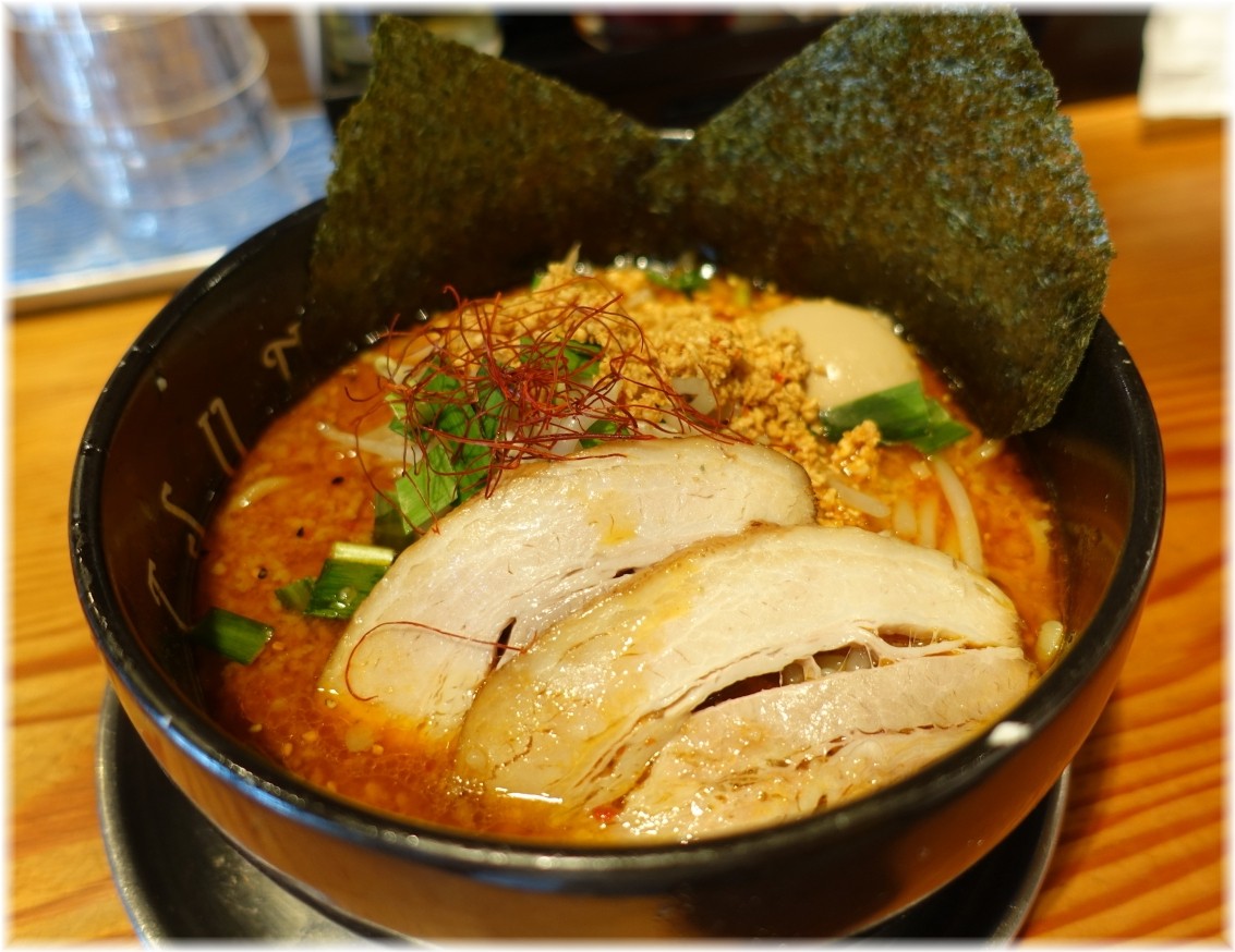 つなぎ2 つなスペ辛味噌ラーメン