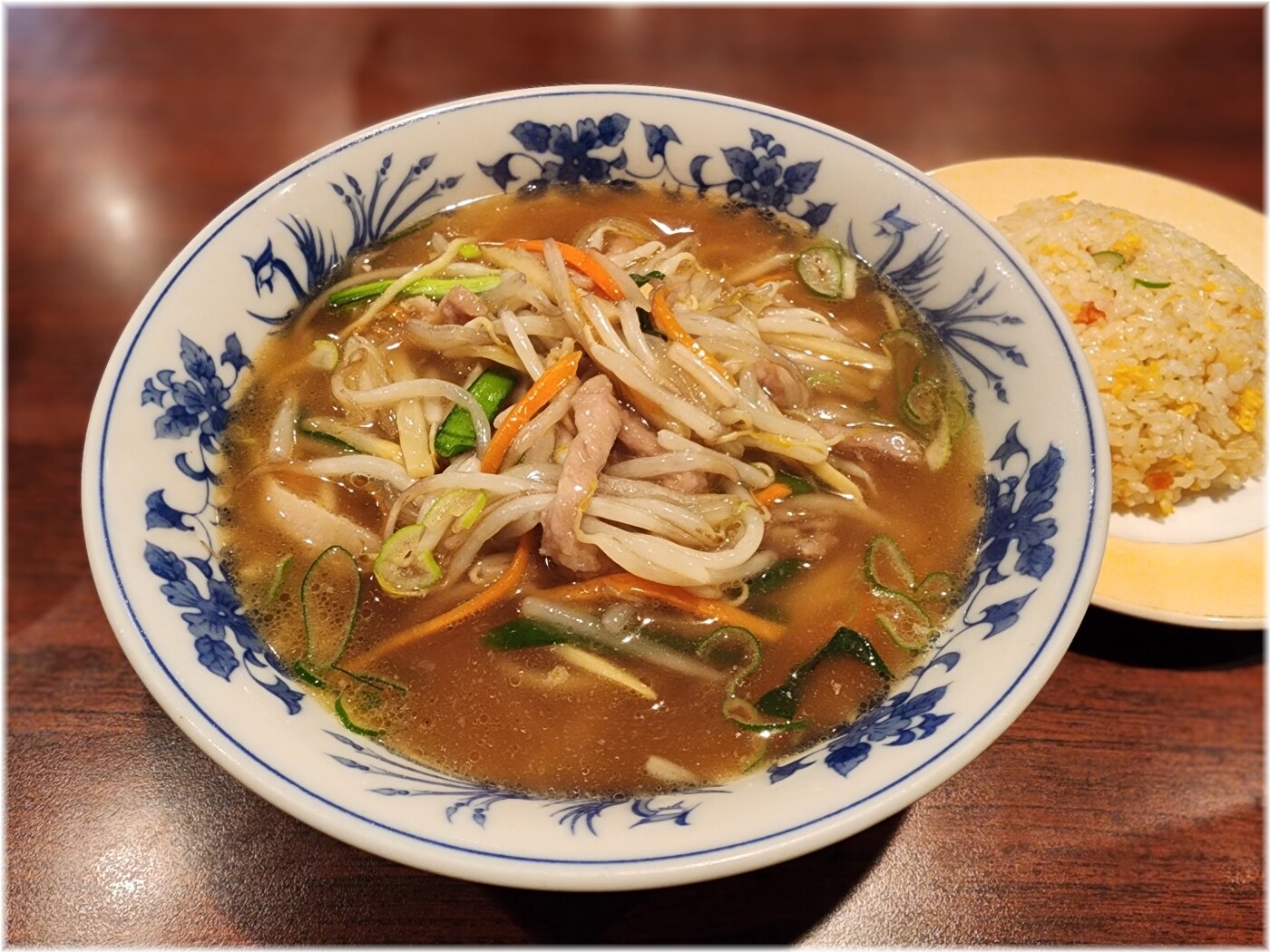 中華料理 旭家 サンマー麺と半チャーハンのセット